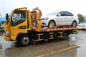 郏县附近拖车救援24小时服务热线